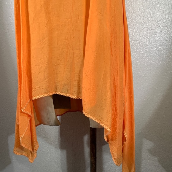 Johnny Was Rayon Square Eyelet Tank Size S NWT - Picture 4 of 8